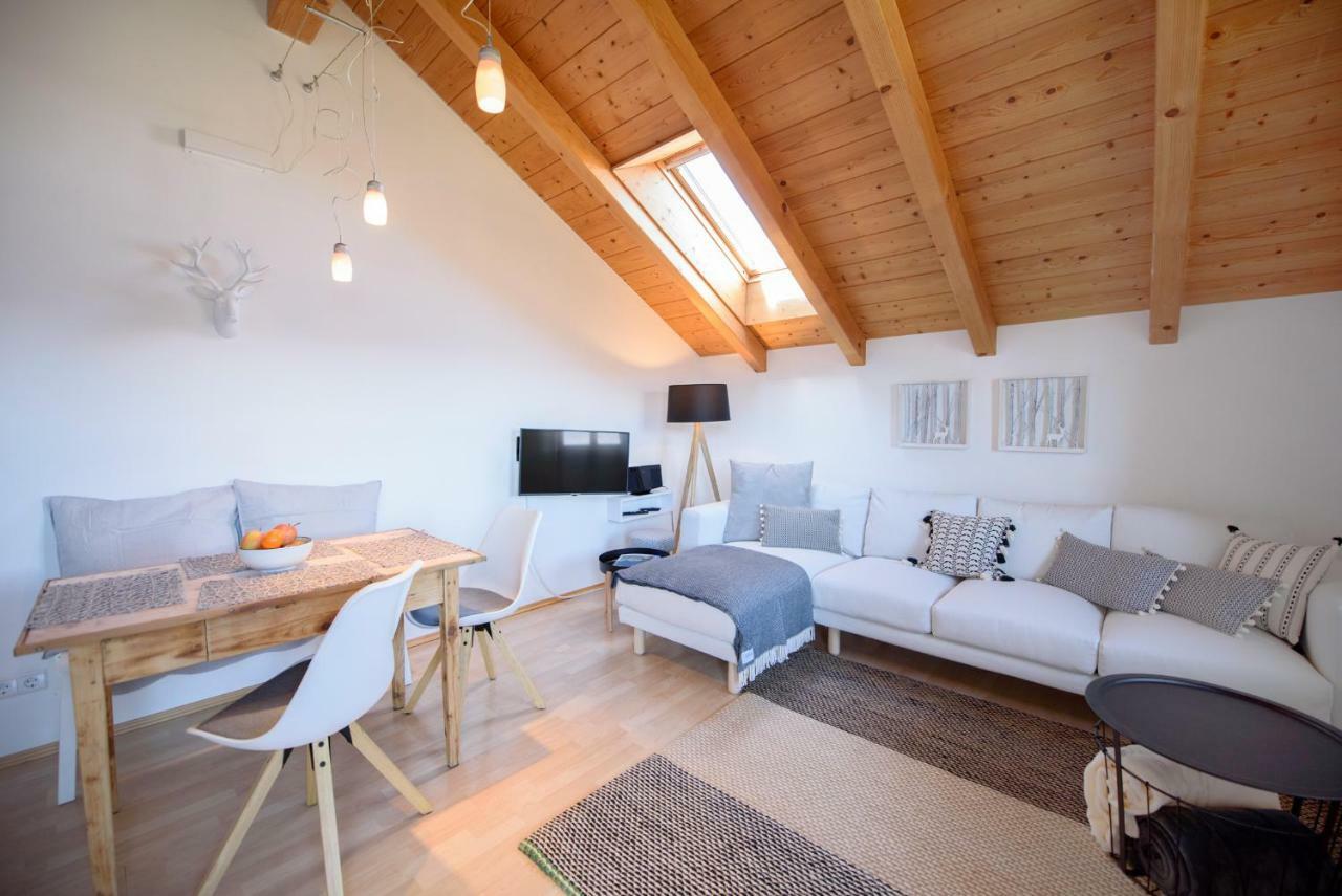 La Vinea Apartment Caldaro Exterior photo